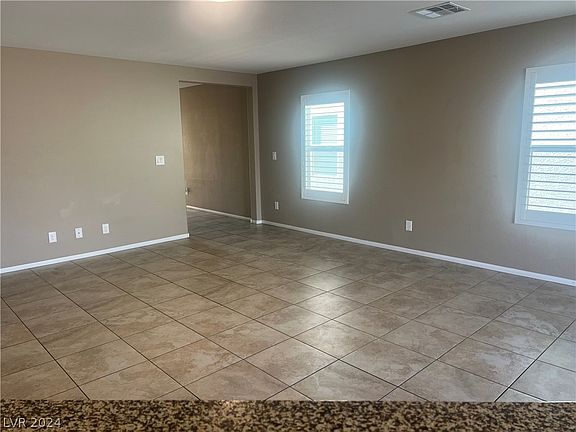 5th image of 7960 Forspence Ct