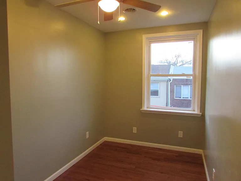 1215 N 4th St #3F — Photo 10