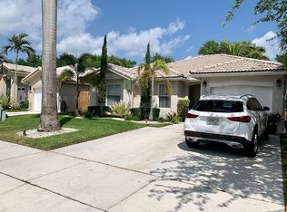 13983 N Cypress Cove Cir, Davie, FL 33325
