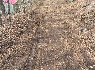 26 Katie Ln, Swannanoa, NC 28778