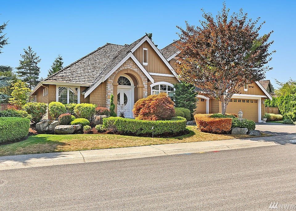1st image of 25935 SE 22nd Pl