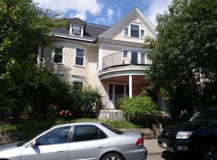20 Oakview Ter #3, Jamaica Plain, MA 02130