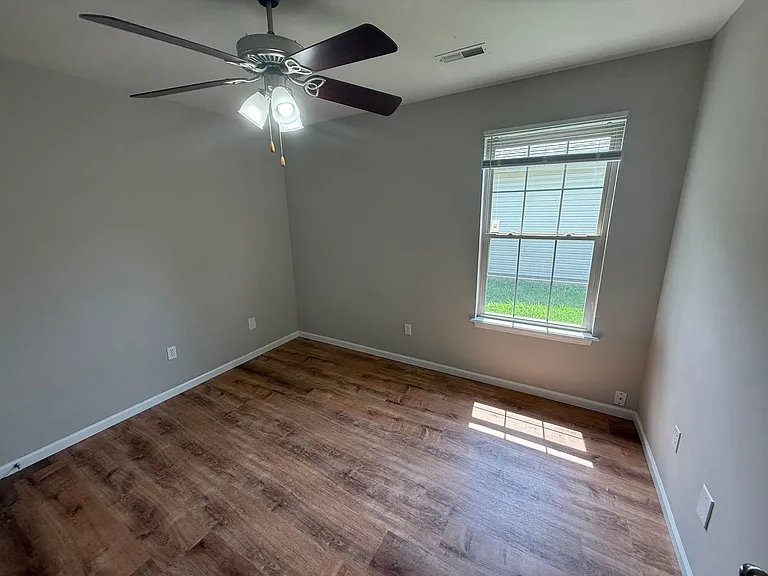 1432 Bodie Dr — Photo 23
