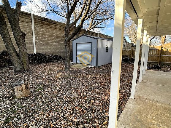 5th image of 3608 Wellington Ave