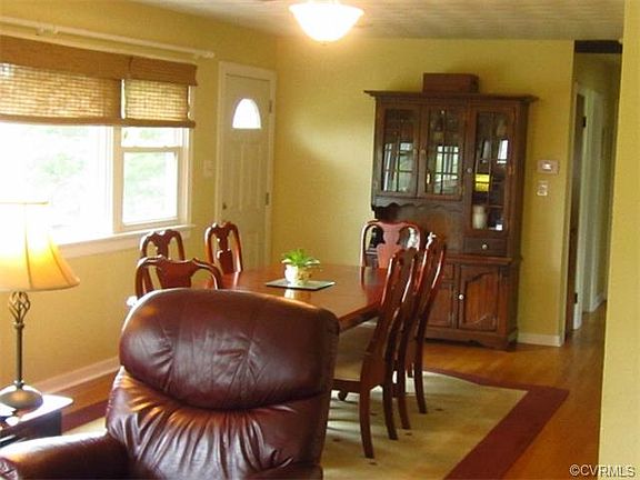 4th image of 6440 Osborne Tpke