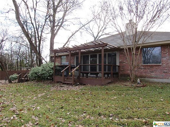 3rd image of 117 Turtle Creek Dr