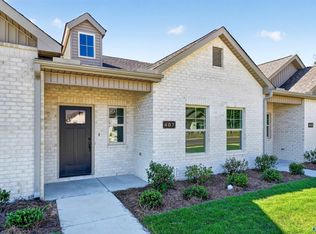 407 Clyde Ln, Hartselle, AL 35640