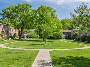 55A Troy Dr, Springfield, NJ 07081