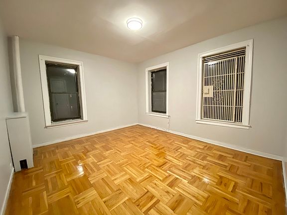 4th image of 210 W 262nd St APT 4H