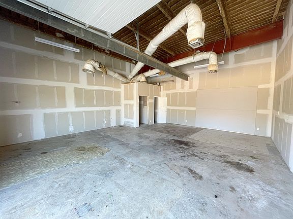 5th image of 4006 Texoma Pkwy #102