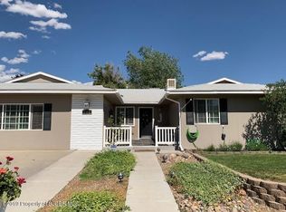 222 Westland Park Dr, Farmington, NM 87401