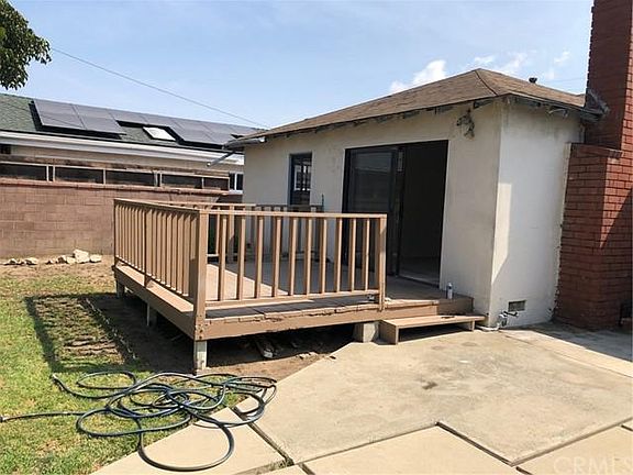 3rd image of 3849 W 170th St