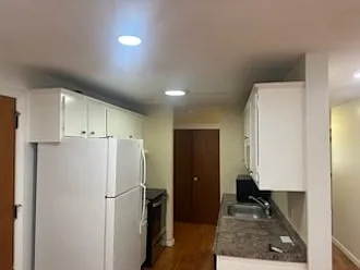 426 Pleasant St — Photo 2