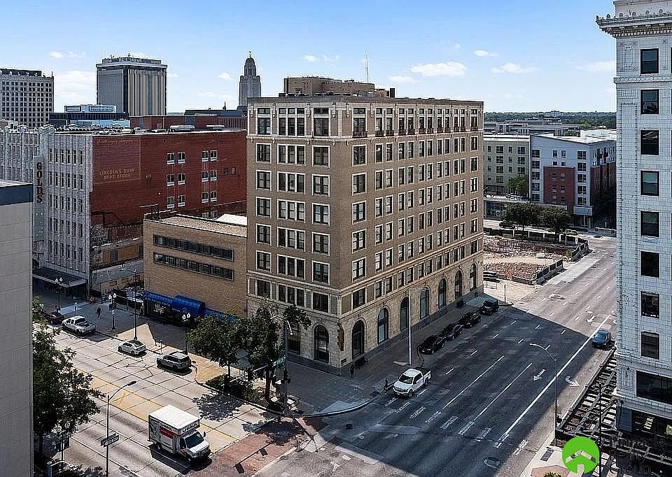 1st image of 1001 O St APT 202