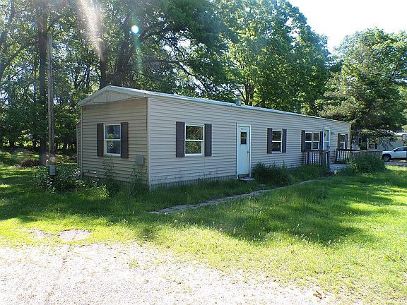 4th image of 15357 Gary Ln