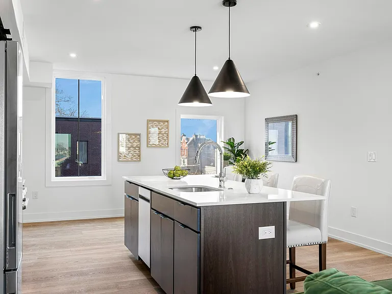 Wilton Place — Photo 16