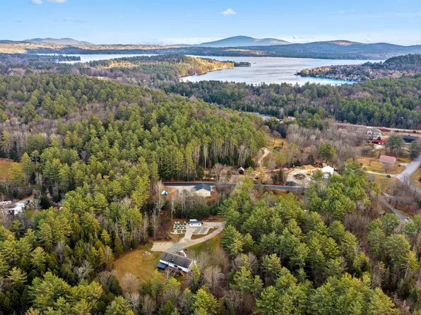 21 Avery Road, Sunapee, NH 03782
