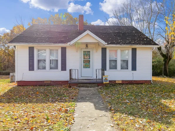 239 W Main St, Bradford, TN 38316
