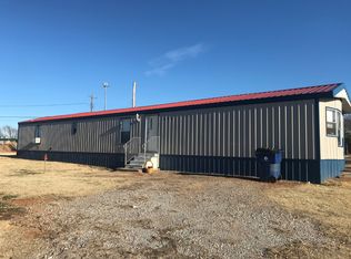 400 N Maple St, Seiling, OK 73663