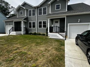 13 Polk St, Riverside, NJ 08075