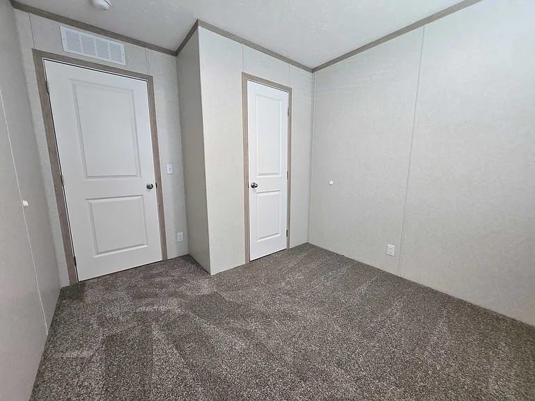 29800 Guilford Cir #282 — Photo 13
