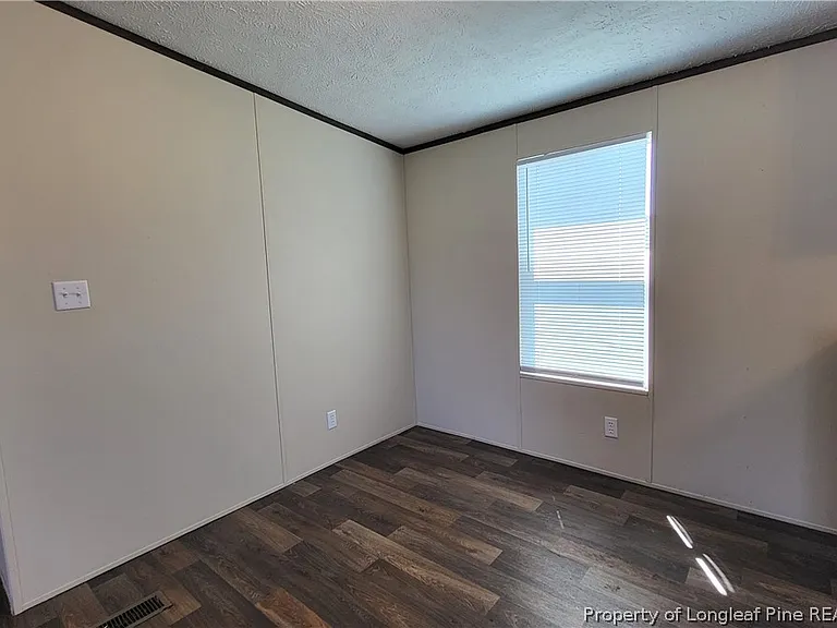 262 Burns Rd — Photo 5
