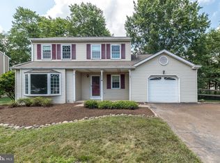 114 Micheals Ct, Chalfont, PA 18914