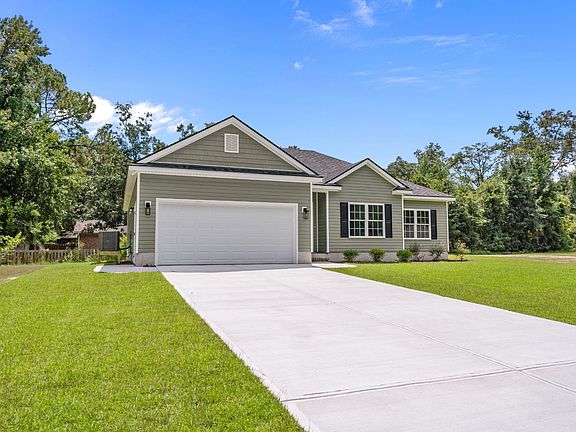 3rd image of 281 Deer Rd