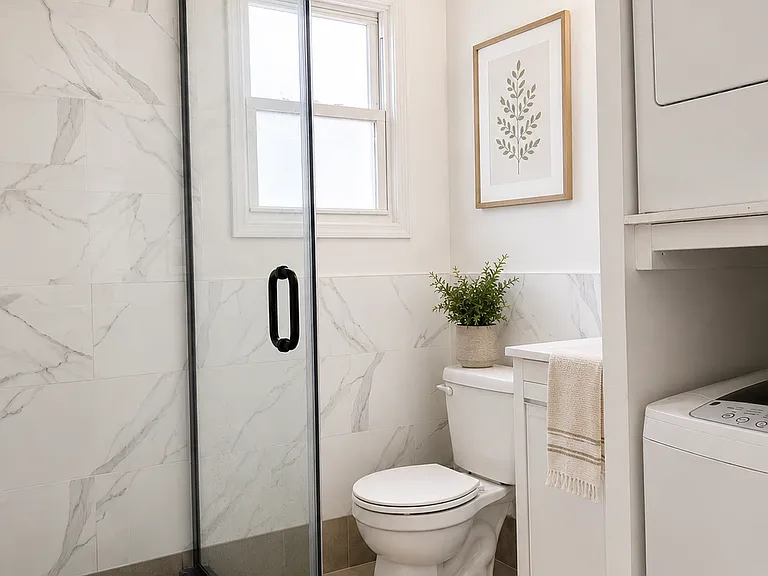164 Bruckner Ave #2 — Photo 8
