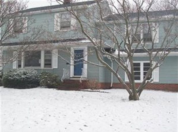 1st image of 23600 Glenbrook Blvd