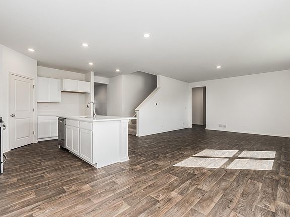 3rd image of 249 Liszka Ln