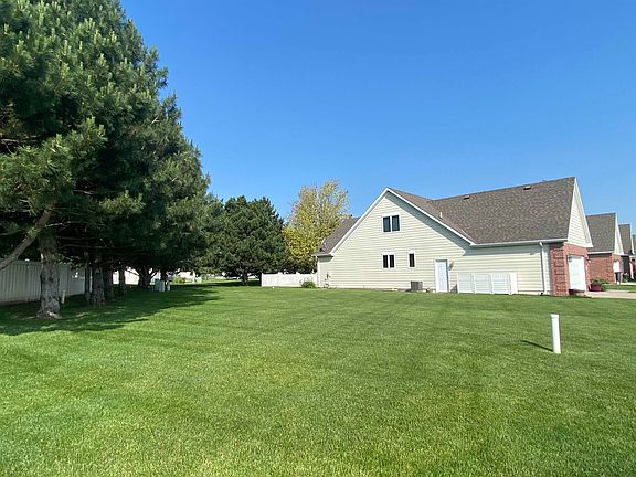 2nd image of 4210 6th Ave