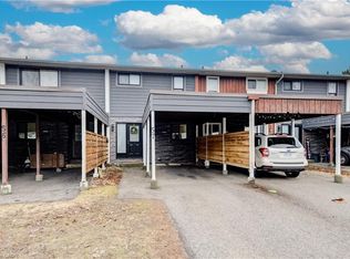 135 Chalmers St S #57, Cambridge, ON N1R 6M2