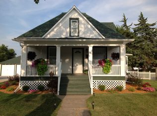 664 N A St, Albia, IA 52531