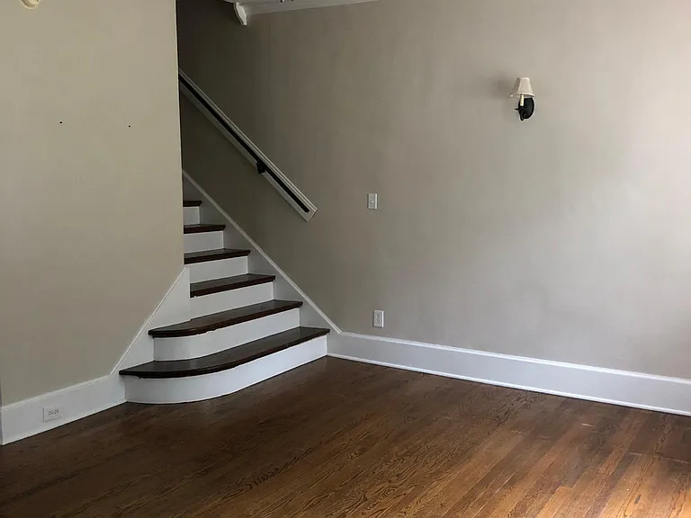 2503 Longview Ave SW — Photo 3