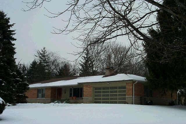 1st image of 3625 E Glencairn Ln