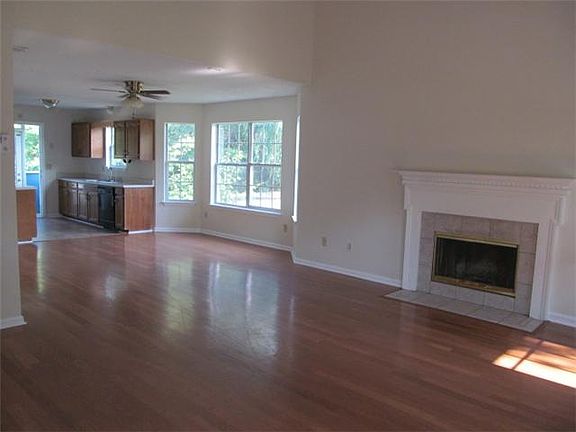 2nd image of 155 Bill Stewart Blvd