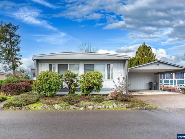 3800 S Mountain View Dr SE Unit 4, Albany, OR 97322