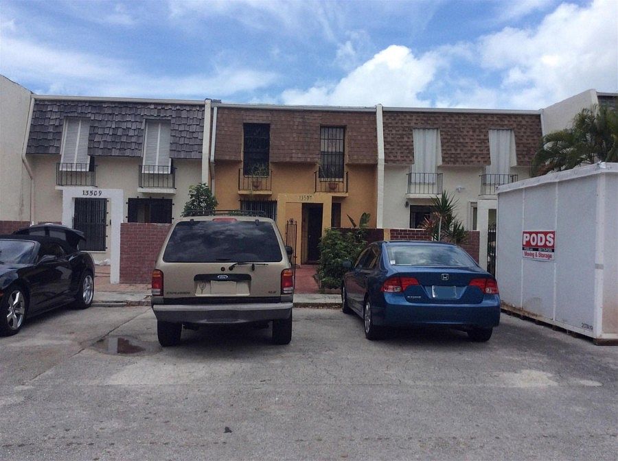 1st image of 13507 NE 24th Ct