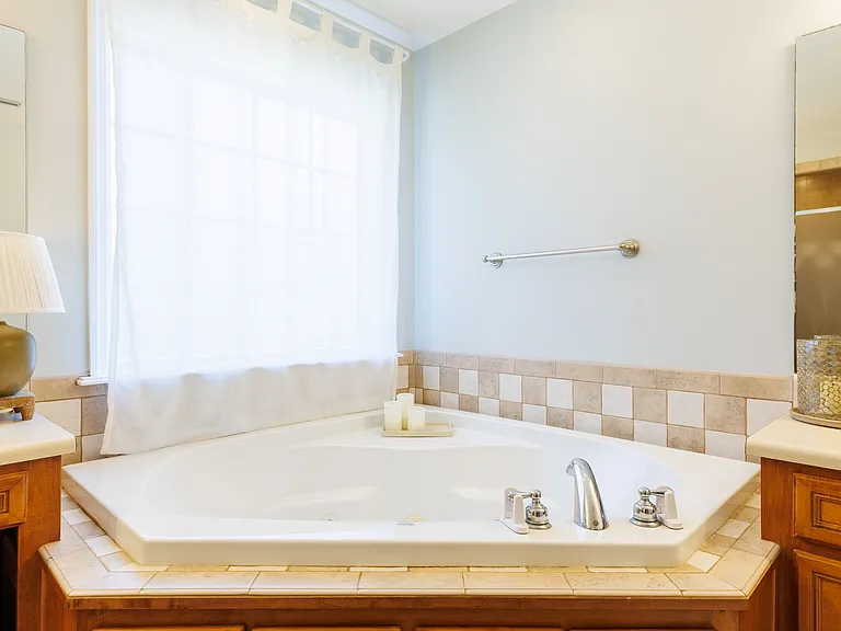 4645 Rustic Ridge Rd — Photo 34