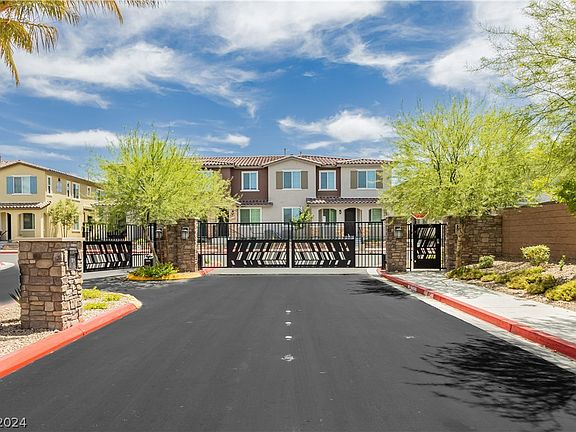 3rd image of 25 Barbara Ln #66