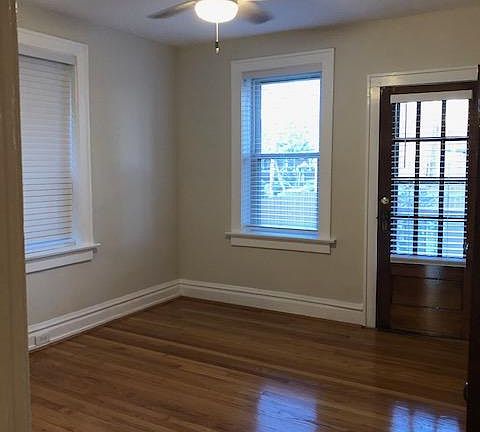 2nd image of 4545 Flora Ave