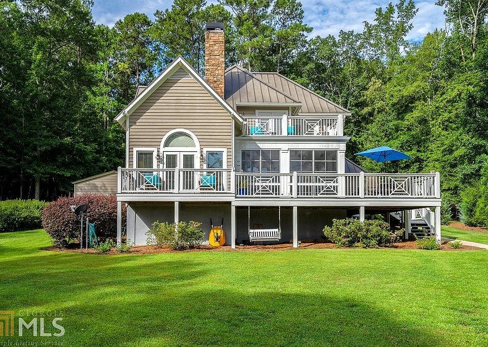 1st image of 1200 Buena Vista Dr #15
