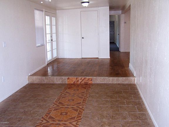 4th image of 3610 W Abraham Ln