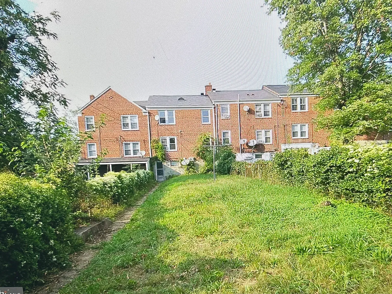 Meridene Dr, Baltimore — Photo 2