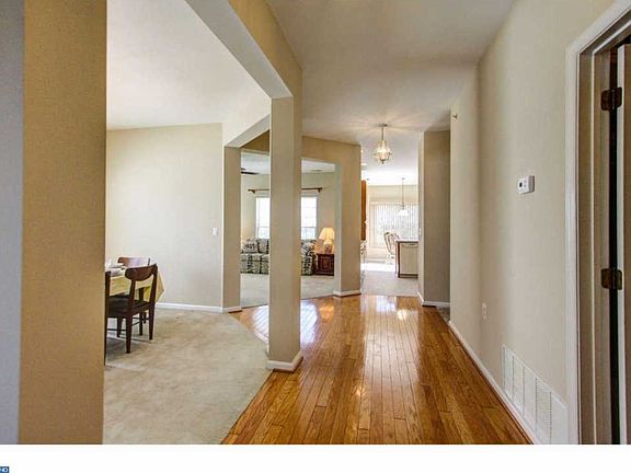 3rd image of 129 S Founders Ct