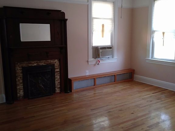 4th image of 210 Clove Road # Fl 2nd