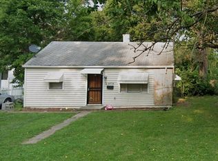 1570 N Walnut Grove Ave, Decatur, IL 62526