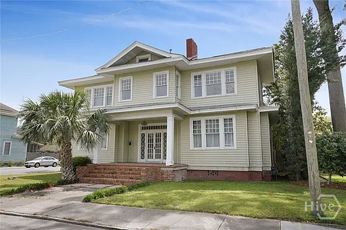 537 Maupas Ave #3 Photo 1
