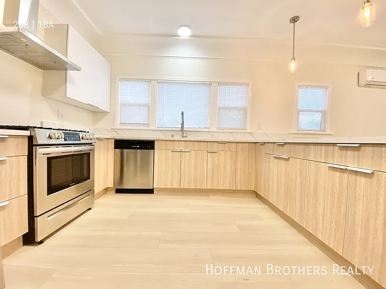 865 N Las Palmas Ave #865 — Photo 3